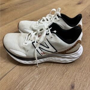 New Balance Women's Cream and Black Sneakers